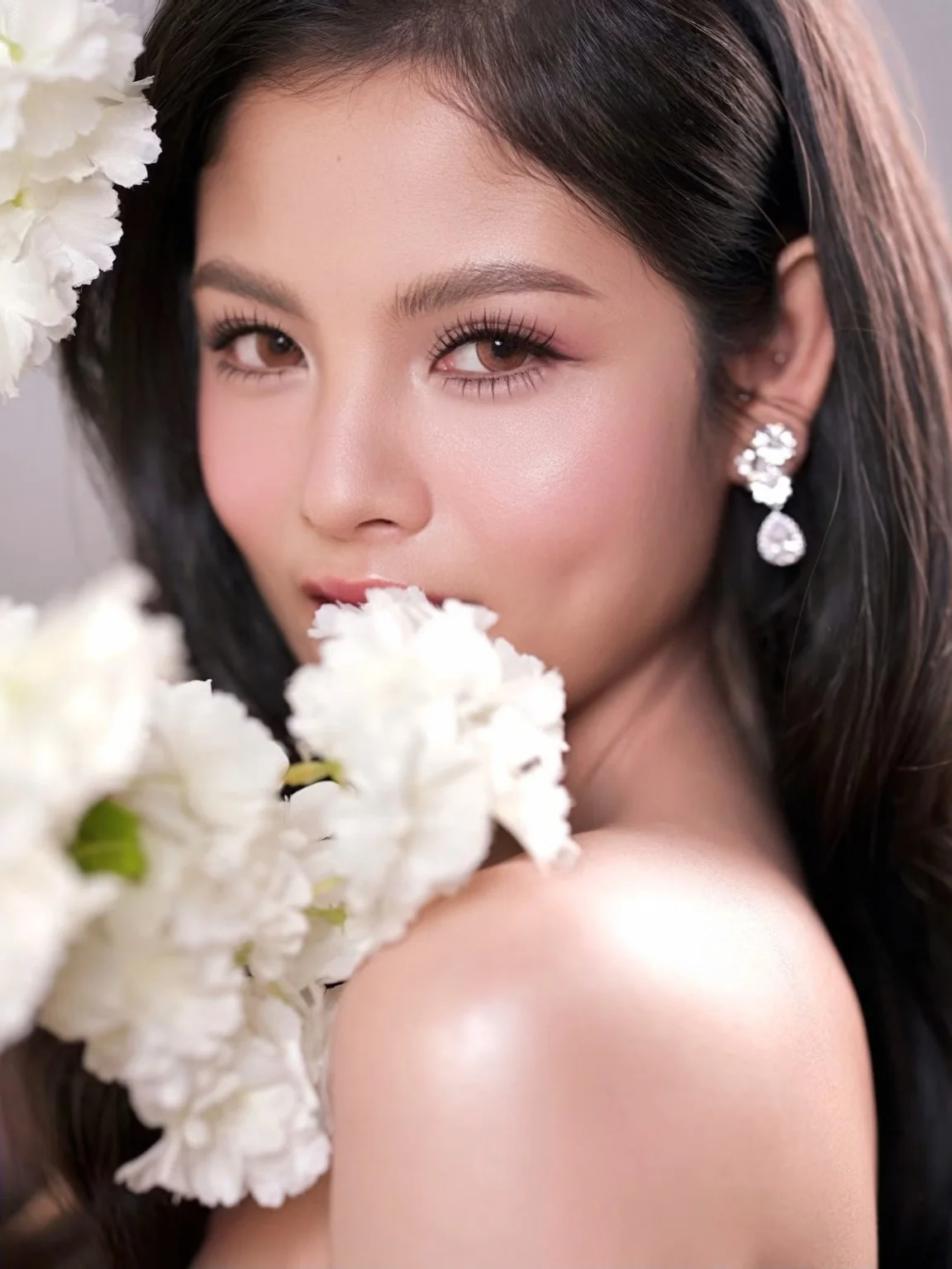 White floral beauty portrait